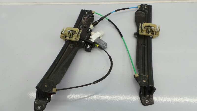 ELEVALUNAS DELANTERO DERECHO BMW SERIE 5 LIM. (F10) 71821239 / E1-A3-6-2 71821239E1A362