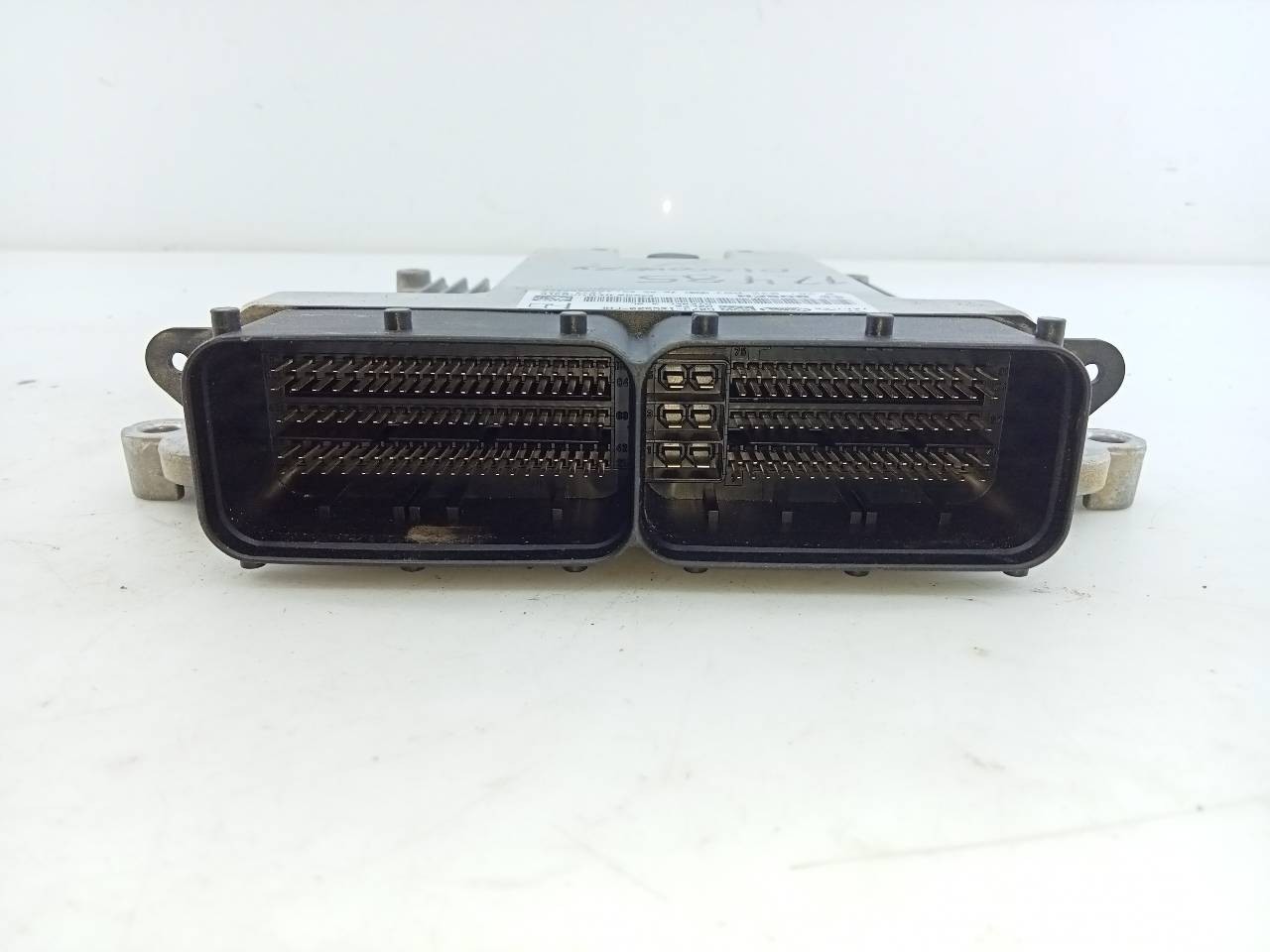 CENTRALITA MOTOR UCE LAND ROVER DISCOVERY SPORT GX7312C520FAF / E3-B3-14-4 / 0281032607 GX7312C520FAFE3B31440281032607 - Vista 2