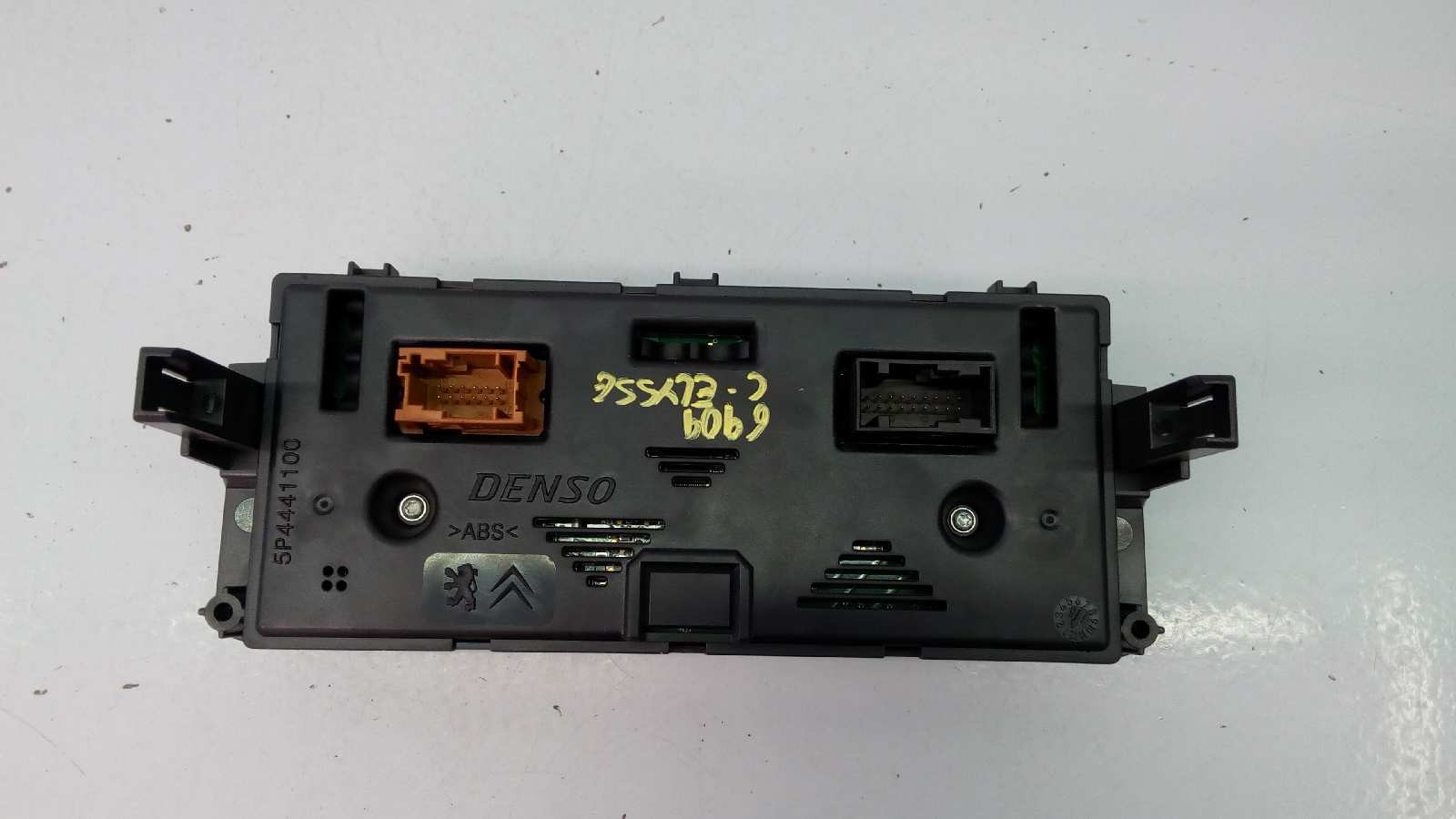 MANDO CLIMATIZADOR CITROËN C-ELYSÉE 96746550ZD / E3-B2-46-2 96746550ZDE3B2462 - Vista 3