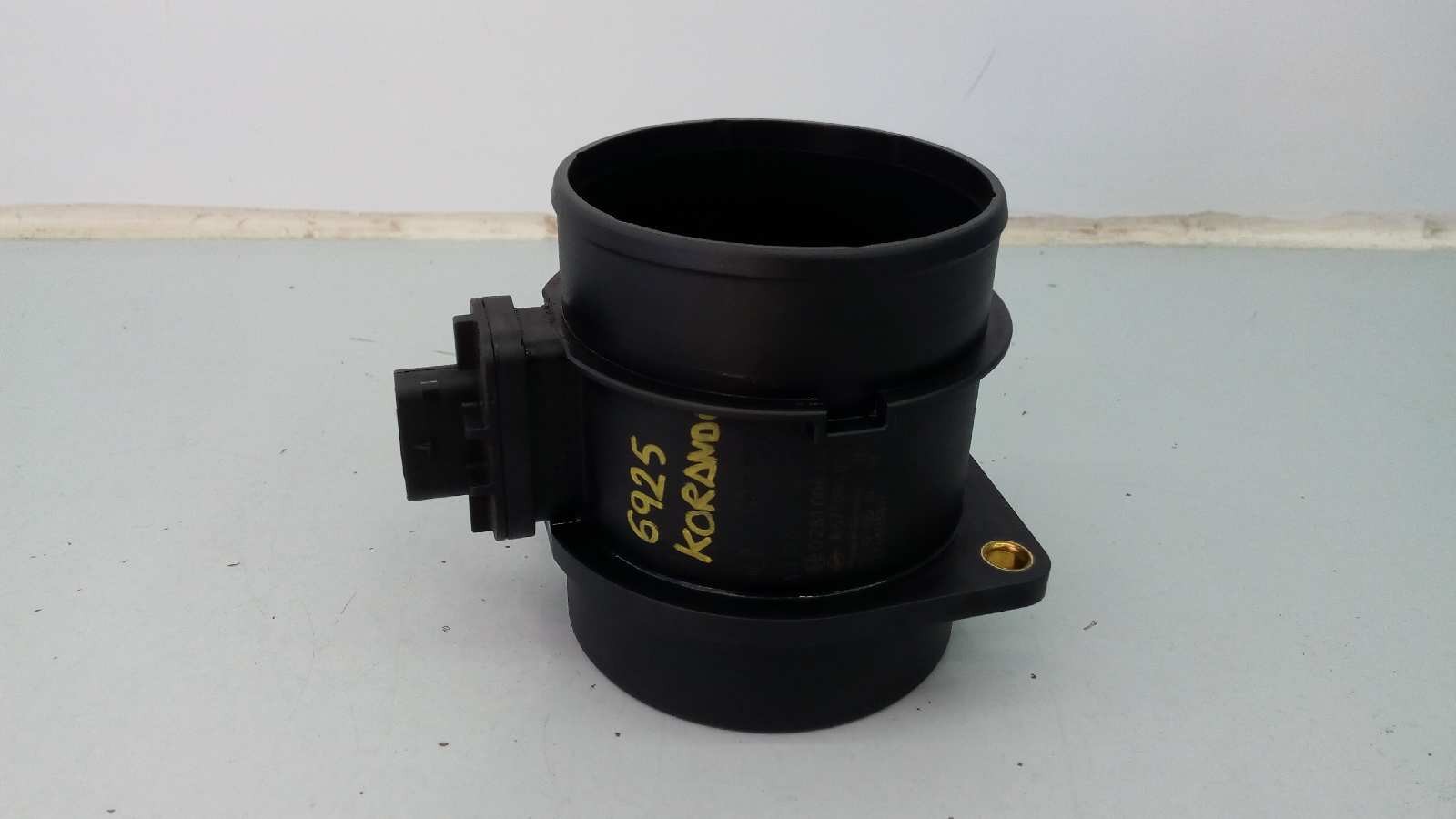 CAUDALIMETRO SSANGYONG KORANDO A6710940048 / E3-A3-8-3 / 0281006043 A6710940048E3A3830281006043