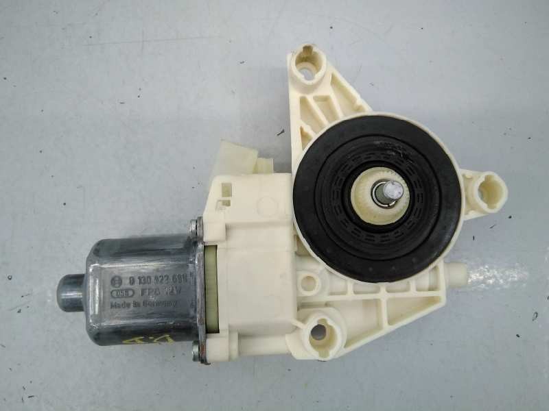 MOTOR ELEVALUNAS DELANTERO DERECHO MERCEDES-BENZ CLASE A (W176) A2469065200 / E1-A2-36-2 / 0130823691 A2469065200E1A23620130823691 - Vista 2