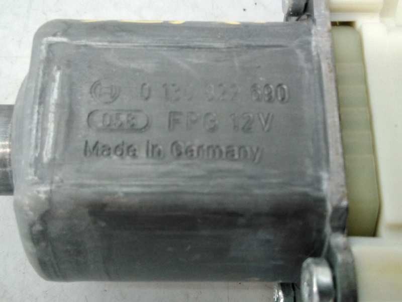 MOTOR ELEVALUNAS DELANTERO IZQUIERDO MERCEDES-BENZ CLASE A (W176) A2469065100 / E1-A2-36-2 / 0130827690 A2469065100E1A23620130827690 - Vista 2