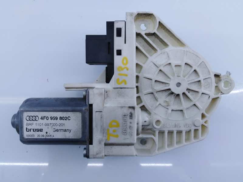 MOTOR ELEVALUNAS TRASERO DERECHO AUDI A6 BERLINA (4F2) 4F0959802C / E1-B6-4-4 / 997006200 4F0959802CE1B644997006200
