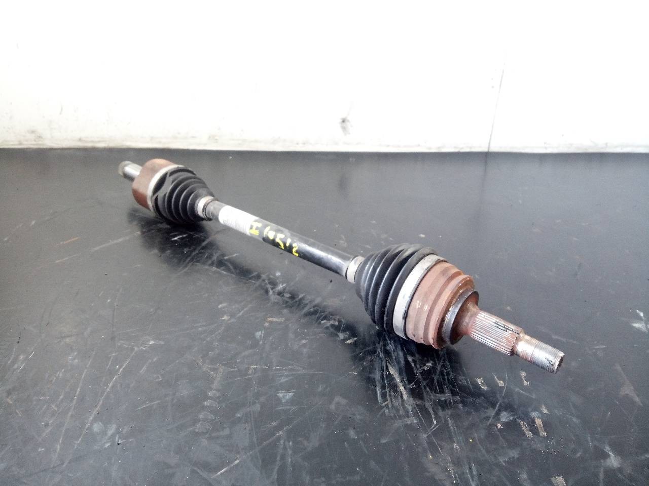 TRANSMISION DELANTERA IZQUIERDA PEUGEOT 3008 9811176880 / P1-B6-37 9811176880P1B637
