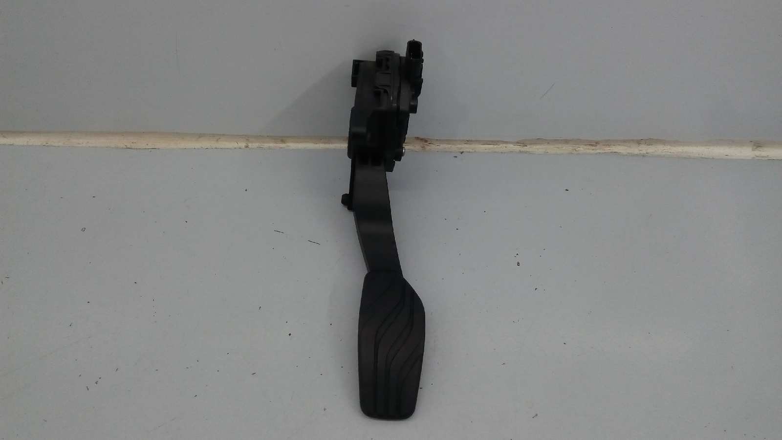 PEDAL ACELERADOR RENAULT KADJAR 180024BA0B / E2-A1-37-2 / 6PV00997815 180024BA0BE2A13726PV00997815