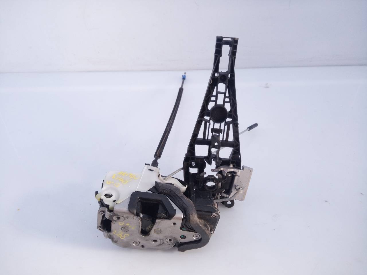 CERRADURA PUERTA DELANTERA DERECHA CHEVROLET CRUZE STATION WAGON 13579523 / E2-B6-59-2 / 3027086 13579523E2B65923027086