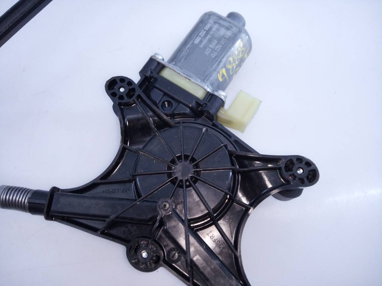 ELEVALUNAS DELANTERO IZQUIERDO SEAT ATECA (KH7) 5Q0959801B / E1-B6-32-1 5Q0959801BE1B6321 - Vista 2