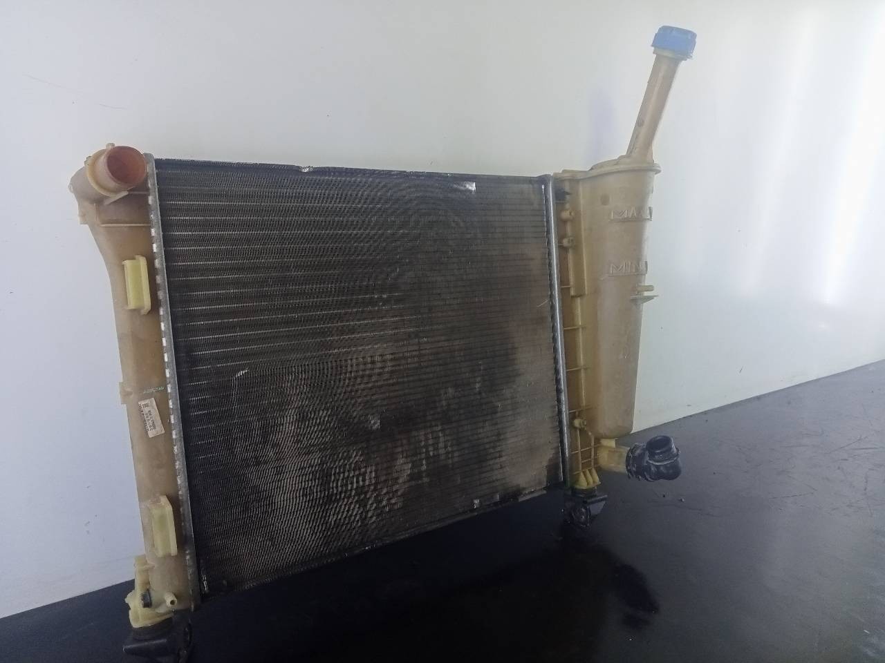 RADIADOR AGUA FORD KA (CCU) 9014501 / P2-A6-18 / 879560000 9014501P2A618879560000 - Vista 3