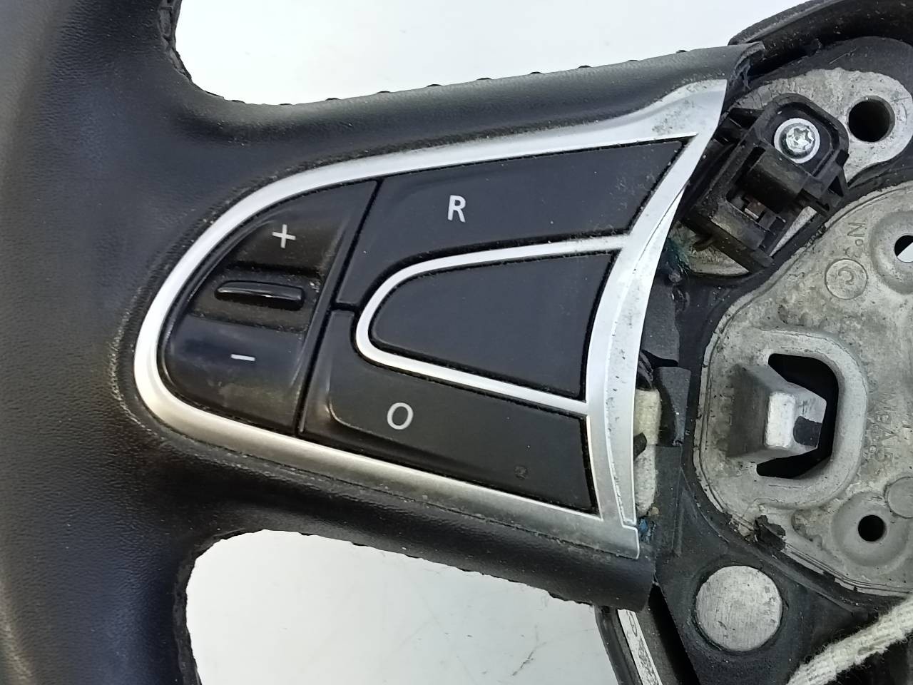 VOLANTE RENAULT SCENIC IV 484001840R / E1-A1-47-2 484001840RE1A1472 - Vista 2