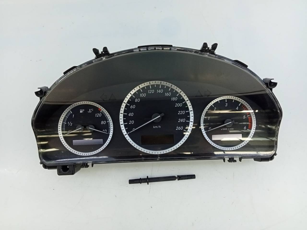 CUADRO INSTRUMENTOS MERCEDES-BENZ CLASE C (W204) BERLINA A2045407348 / E3-A1-2-3 / A2C53245324 A2045407348E3A123A2C53245324