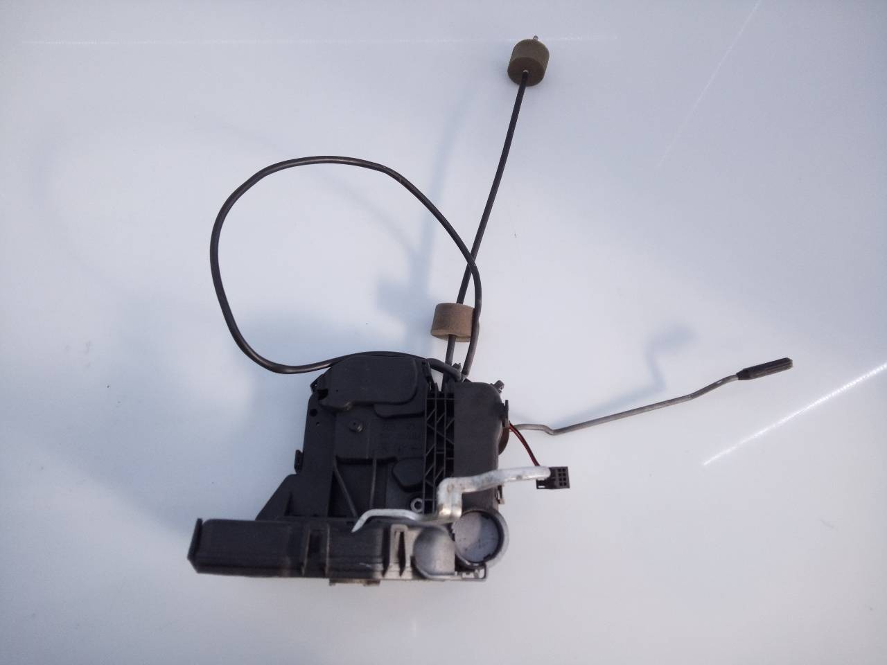 CERRADURA PUERTA DELANTERA IZQUIERDA MERCEDES-BENZ CLASE CLS (W219) 004137112637 / E1-A2-44-2 / 0021998661 004137112637E1A24420021998661