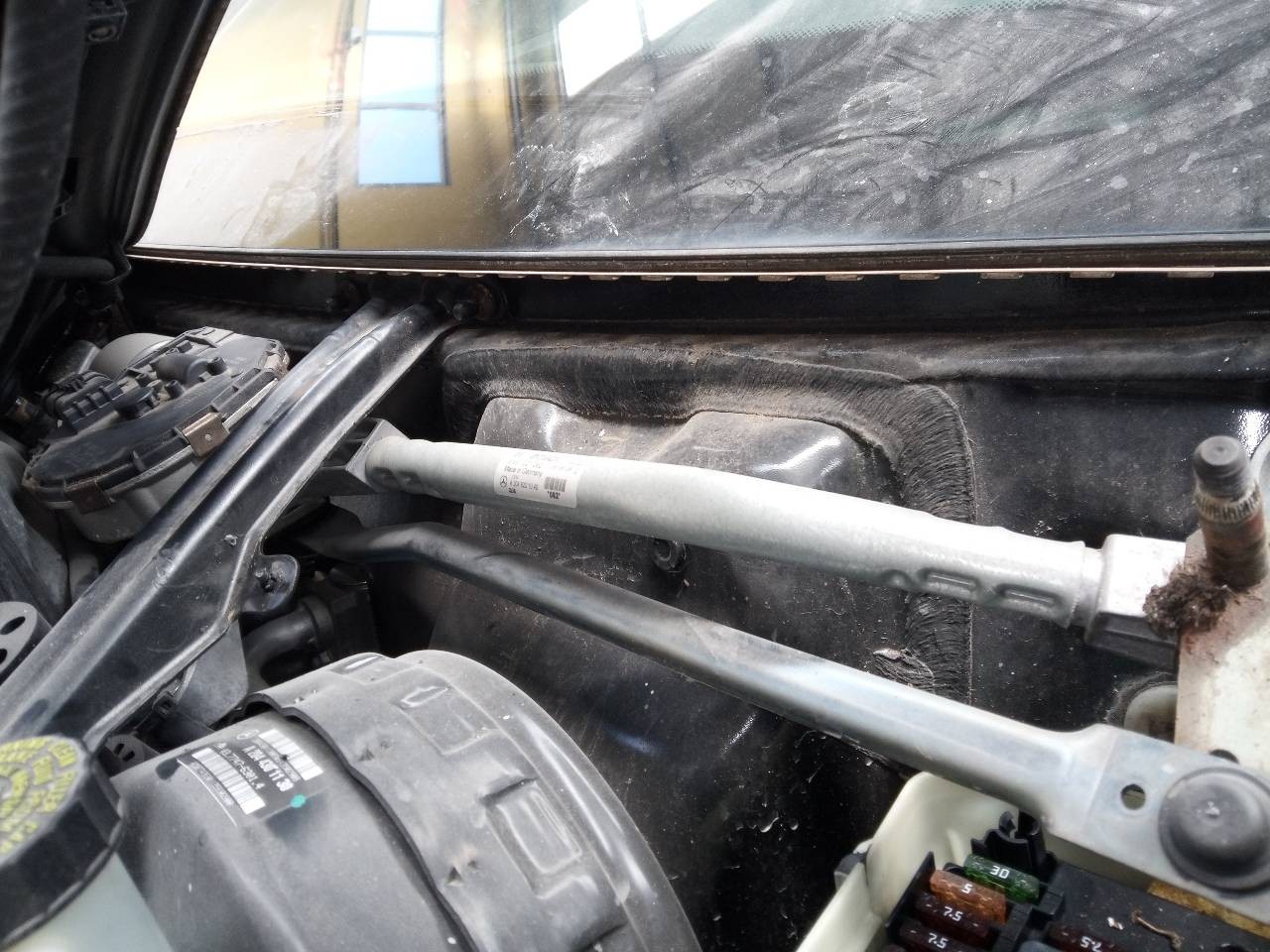 MOTOR LIMPIA DELANTERO MERCEDES-BENZ CLASE C (W204) BERLINA 1397220567 / 091478031235 1397220567091478031235