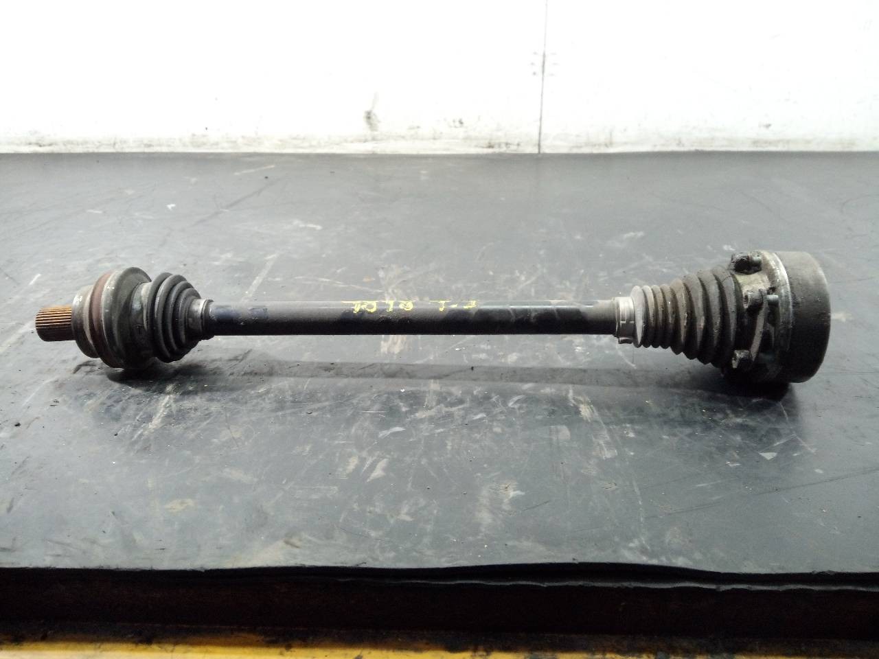 TRANSMISION TRASERA IZQUIERDA VOLKSWAGEN TIGUAN (5N2) 1K0501203D / P1-B6-34 1K0501203DP1B634