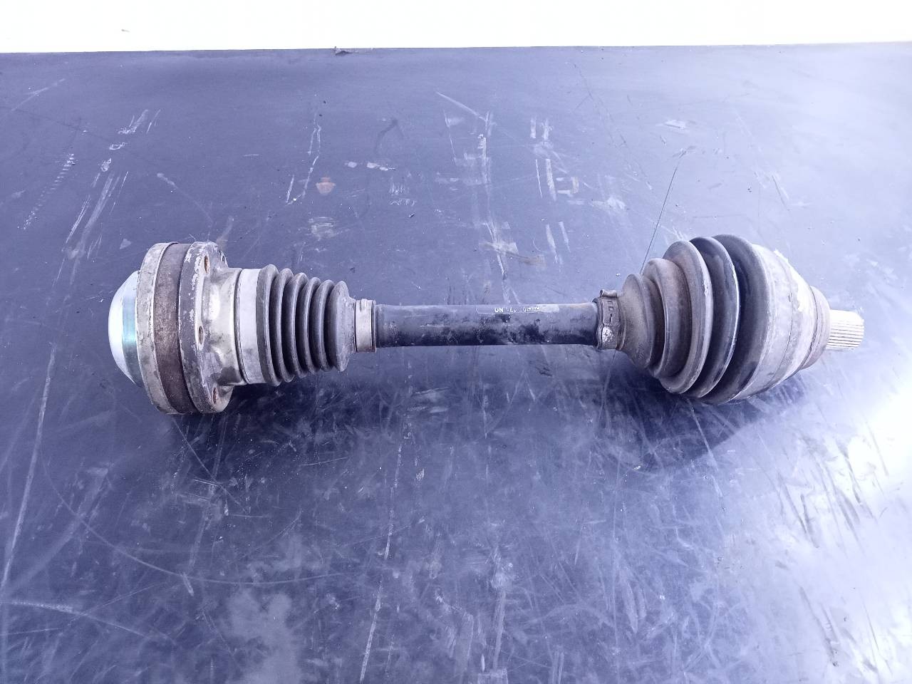 TRANSMISION DELANTERA IZQUIERDA SKODA SUPERB COMBI (3T5) 1K0407271NQ / P1-A6-17 1K0407271NQP1A617
