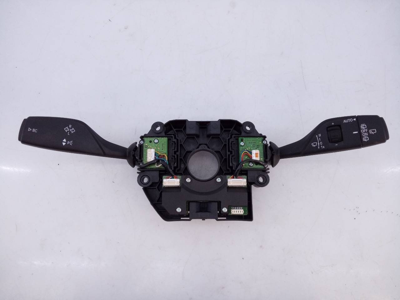 MANDO INTERMITENTES BMW SERIE X1 (F48) 9368597AI03 / E3-A2-35-3 9368597AI03E3A2353