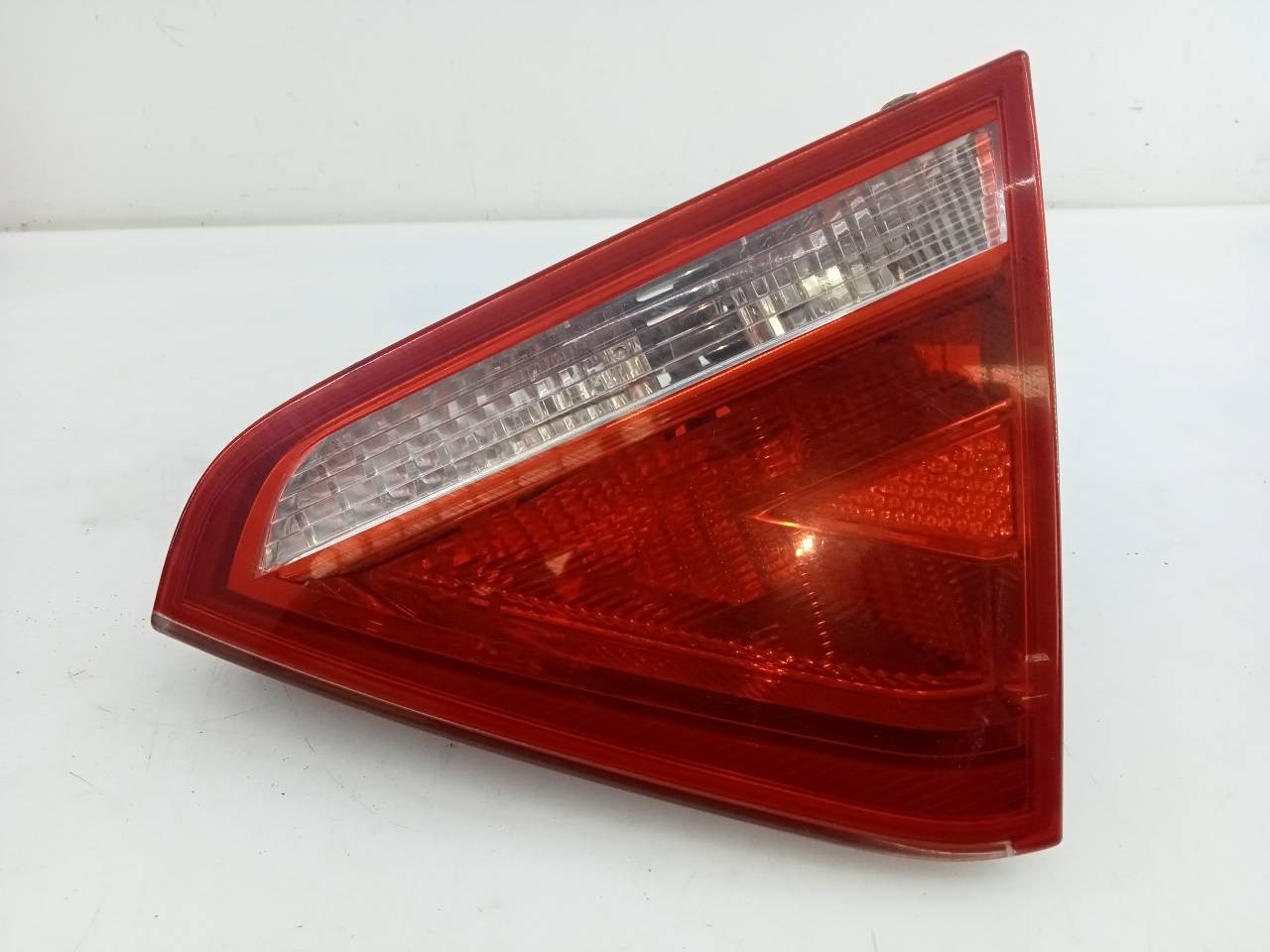 PILOTO TRASERO DERECHO PORTON AUDI A5 COUPE (8T) 8T0945094 / E1-B6-55-2 8T0945094E1B6552
