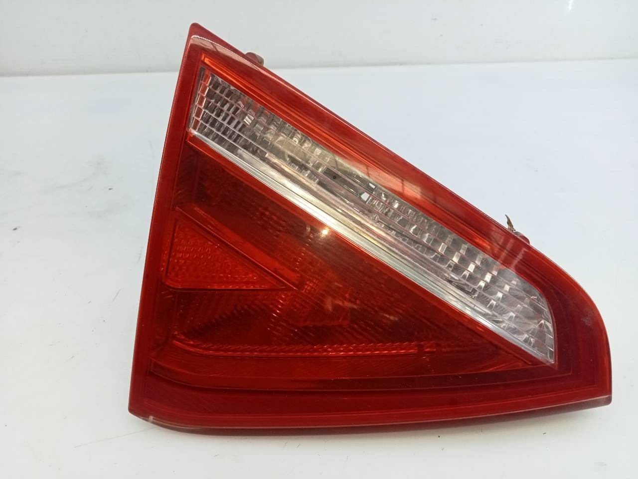 PILOTO TRASERO IZQUIERDO PORTON AUDI A5 COUPE (8T) 8T0945093 / E1-B6-55-2 8T0945093E1B6552