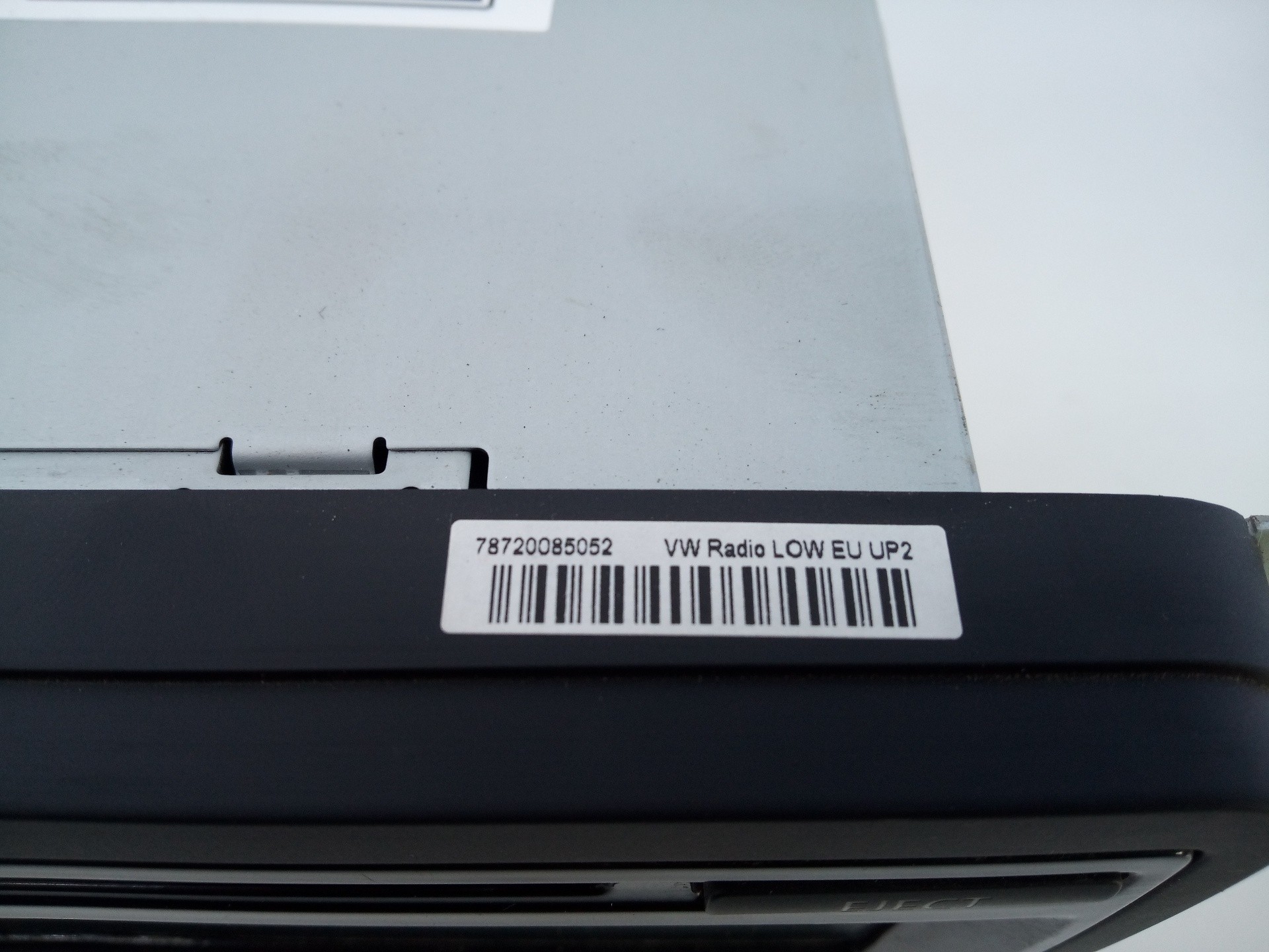 SISTEMA AUDIO / RADIO CD VOLKSWAGEN GOLF VI (5K1) 1K0035186AN / E2-A3-19-2 / VWZ1Z2L3081111 1K0035186ANE2A3192VWZ1Z2L3081111 - Vista 2