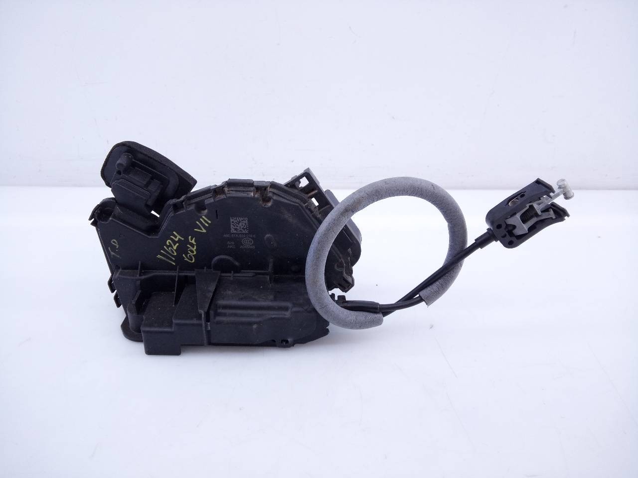 CERRADURA PUERTA TRASERA DERECHA VOLKSWAGEN GOLF VII LIM. (BQ1) 5TA839016E / E1-A5-48-2 5TA839016EE1A5482