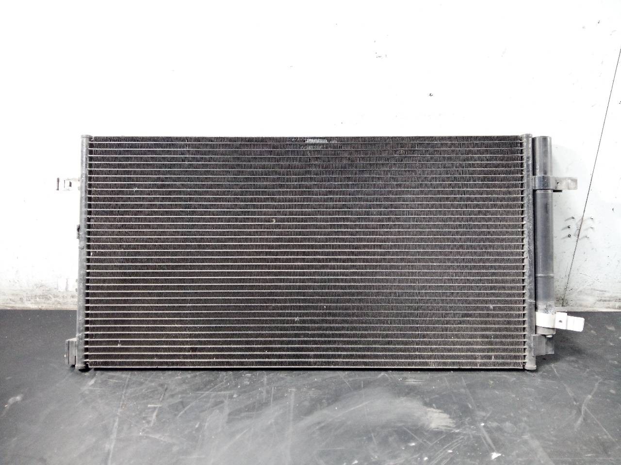 CONDENSADOR / RADIADOR AIRE ACONDICIONADO AUDI A4 BER. (B8) P2-A4-3 P2A43 - Vista 2