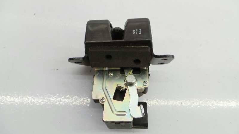CERRADURA MALETERO / PORTON KIA SOUL E2-B5-61-1 E2B5611 - Vista 2