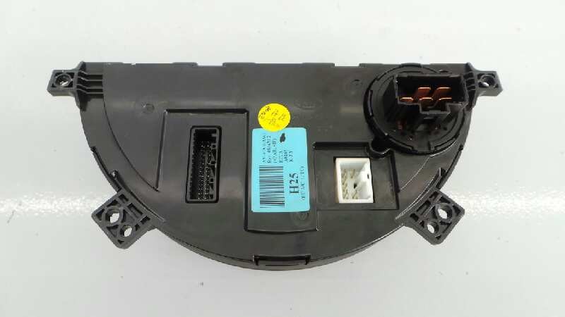 MANDO CLIMATIZADOR KIA SOUL 972502K240 / E3-A3-24-2 972502K240E3A3242 - Vista 2