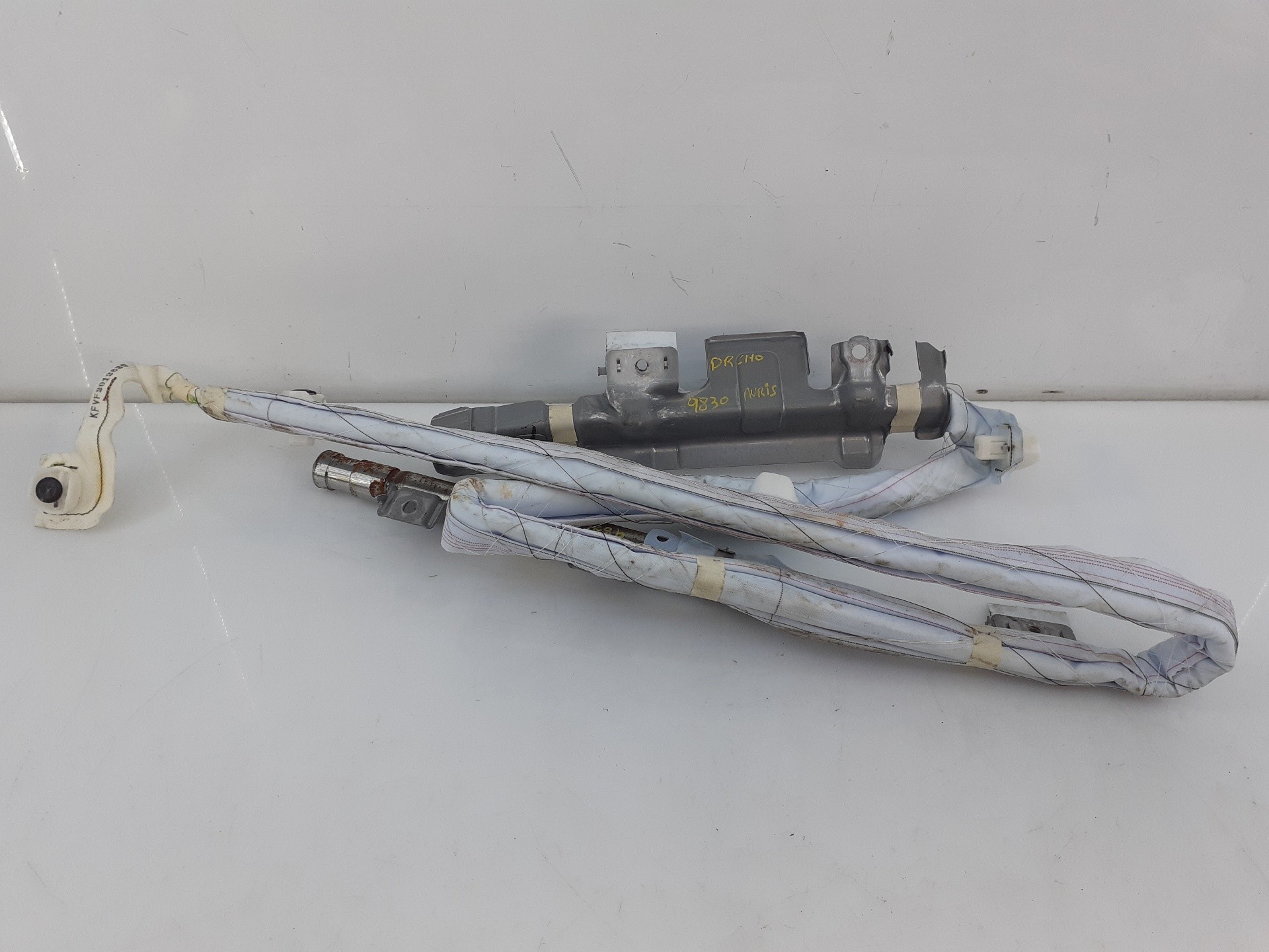 AIRBAG CORTINA DELANTERO DERECHO TOYOTA AURIS 1J1E76612QA2 / E3-B2-19-1 1J1E76612QA2E3B2191