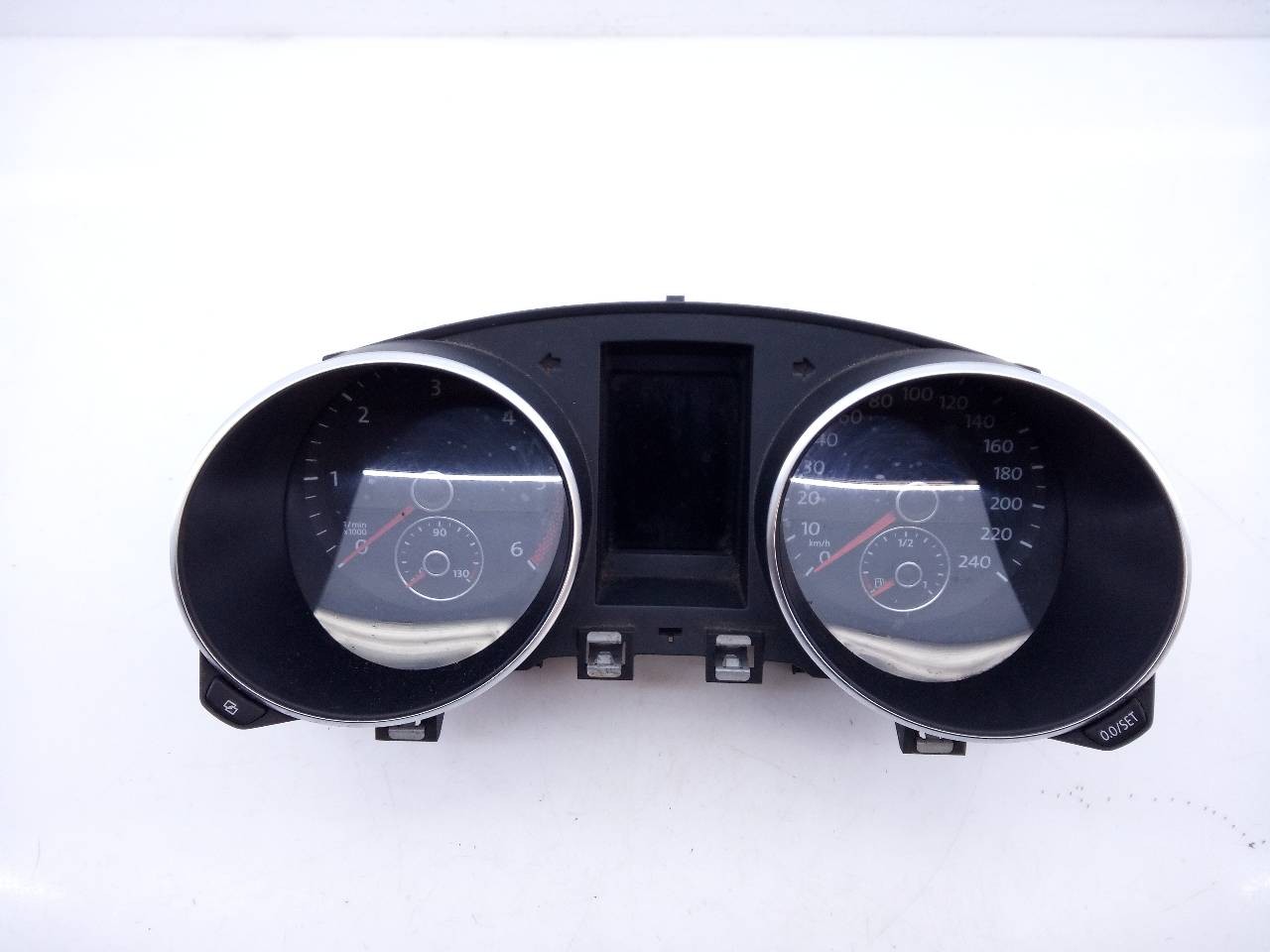 CUADRO INSTRUMENTOS VOLKSWAGEN GOLF VI (5K1) 5K0920870C / E2-A1-13-7 5K0920870CE2A1137