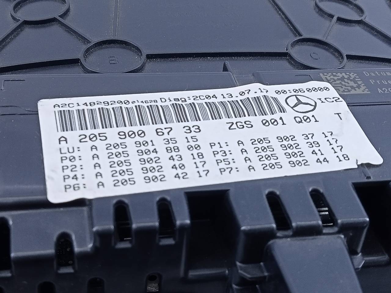 CUADRO INSTRUMENTOS MERCEDES-BENZ CLASE C (W205) LIM. A2059006733 / E3-A1-7-3 A2059006733E3A173 - Vista 3