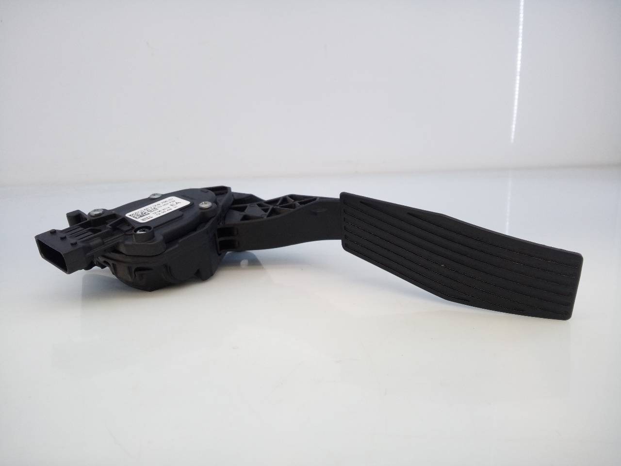 PEDAL ACELERADOR OPEL ASTRA J LIM. 4TÜRIG 13252702 / E3-A5-4-4 / 6PV009765 13252702E3A5446PV009765