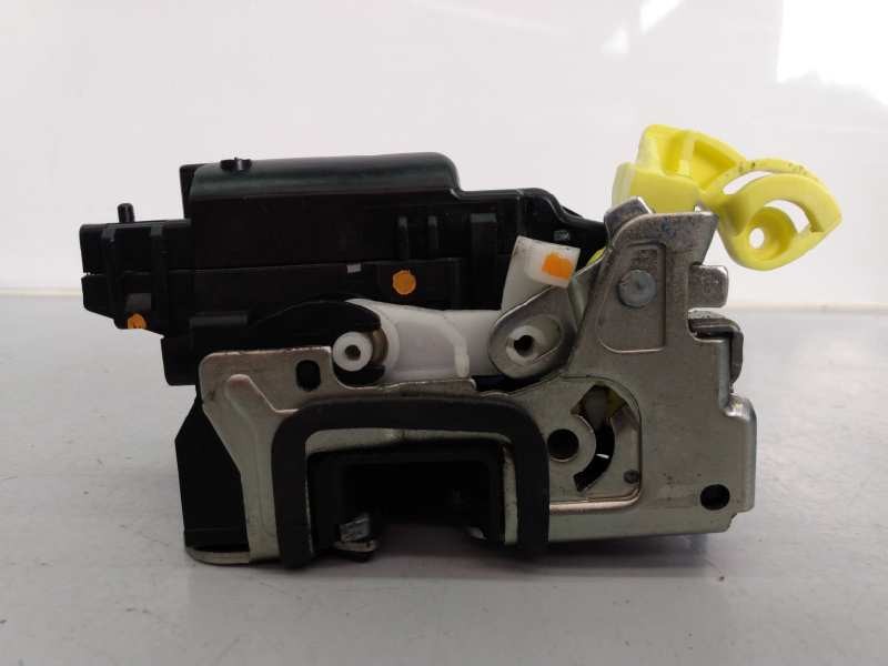 CERRADURA PUERTA TRASERA DERECHA DACIA DUSTER II E1-A1-24-1 E1A1241