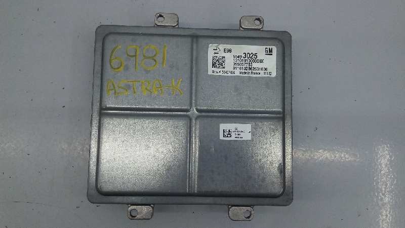 CENTRALITA MOTOR UCE OPEL ASTRA K LIM. 5TÜRIG 55493025 / E3-A5-33-1 / 395357783 55493025E3A5331395357783