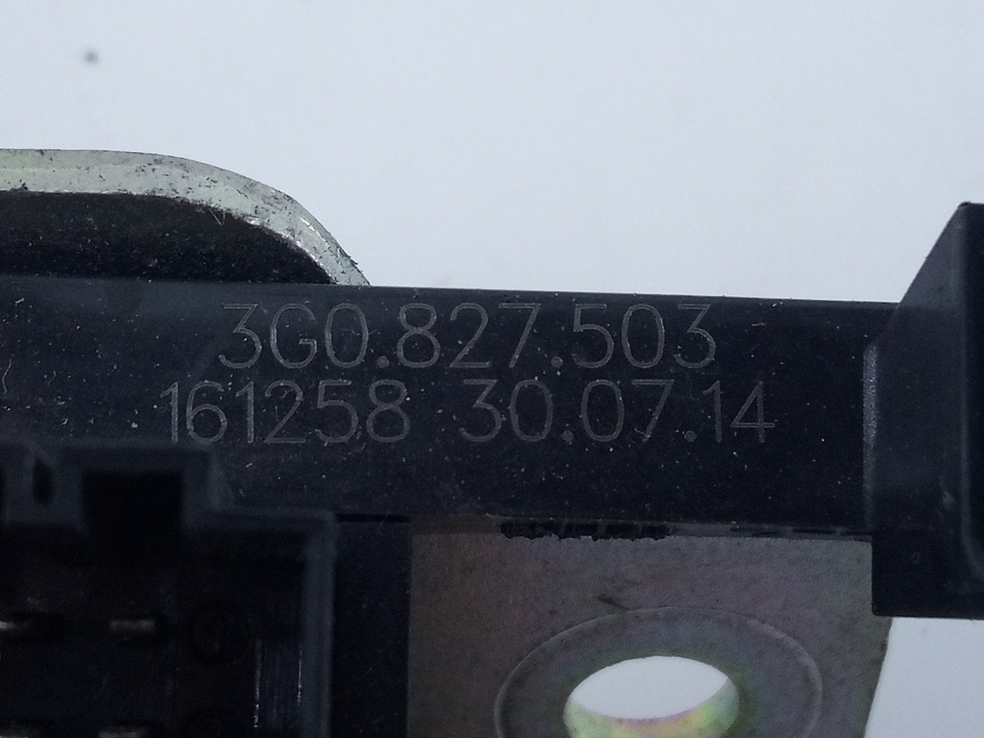 CERRADURA MALETERO / PORTON VOLKSWAGEN PASSAT LIM. (3G2) 3G0827503 / E1-B6-3-4 / 161258 3G0827503E1B634161258 - Vista 3
