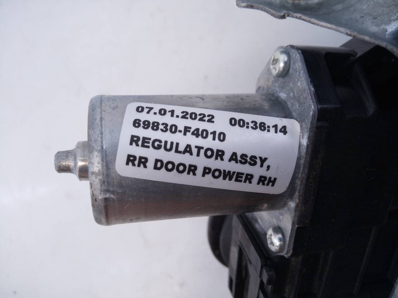 ELEVALUNAS TRASERO DERECHO TOYOTA C-HR 85720F4020 / E2-B4-55-2 / AE0620203911 85720F4020E2B4552AE0620203911 - Vista 2
