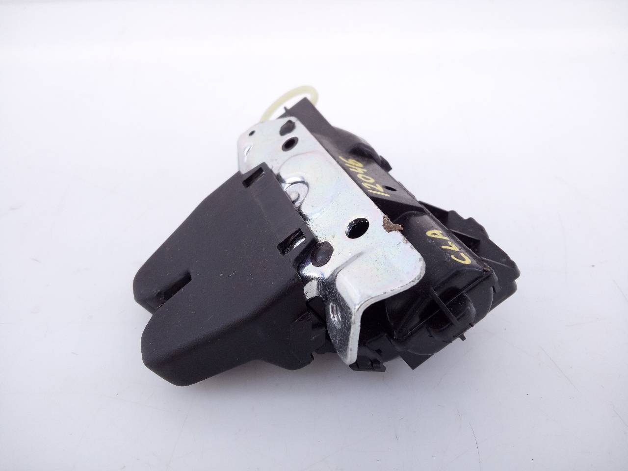 CERRADURA MALETERO / PORTON MERCEDES-BENZ CLASE CLA (W117) A1177500085 / E1-A2-39-2 A1177500085E1A2392 - Vista 2