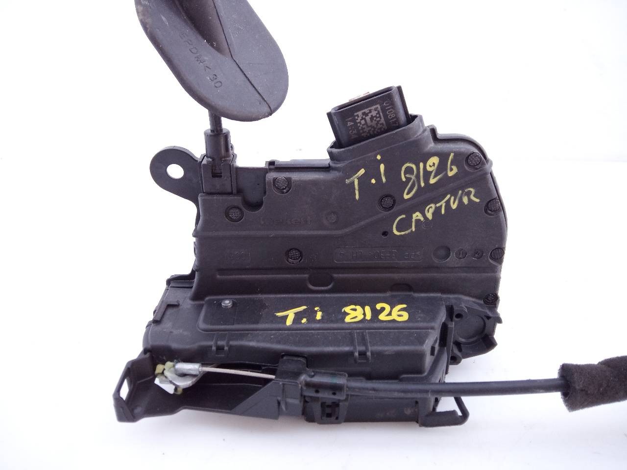 CERRADURA PUERTA TRASERA IZQUIERDA RENAULT CAPTUR 805034742R / E1-A1-36-1 / 40717224 805034742RE1A136140717224