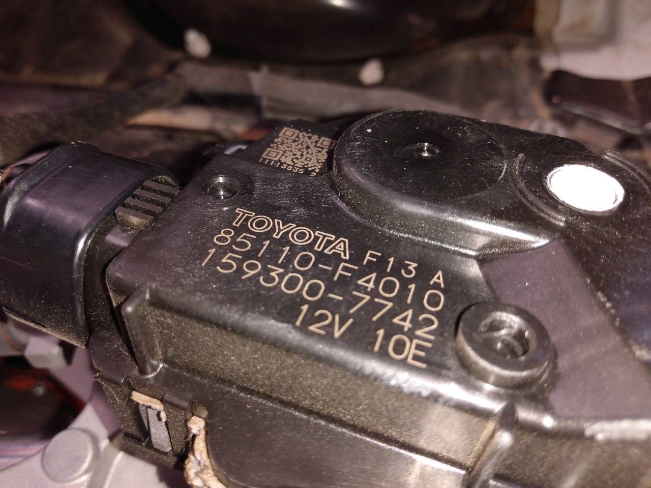 MOTOR LIMPIA DELANTERO TOYOTA C-HR 85110F4010 85110F4010