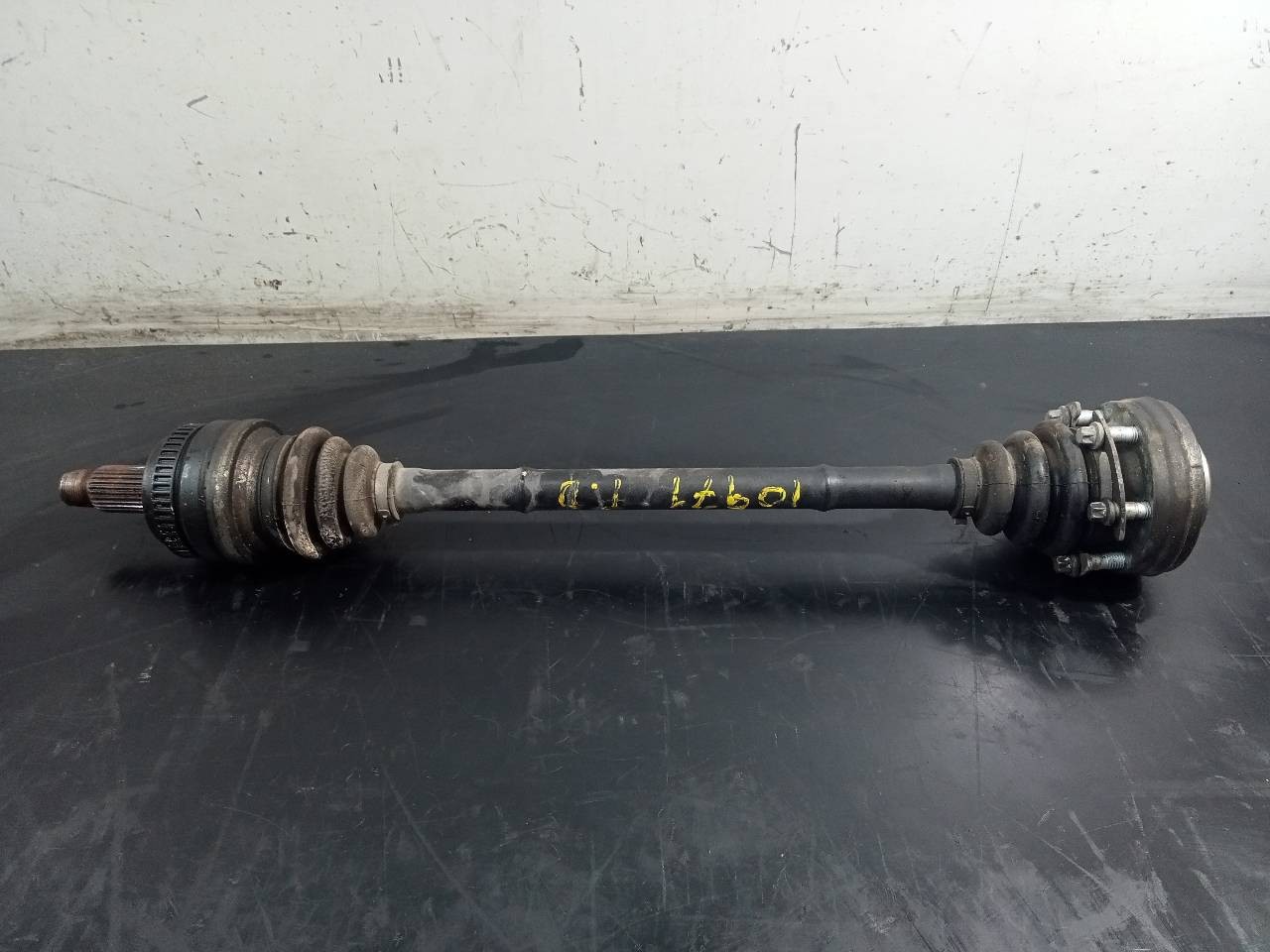 TRANSMISION TRASERA DERECHA BMW SERIE 1 BERLINA (E81/E87) 7533446AI03 / P1-B6-19 7533446AI03P1B619
