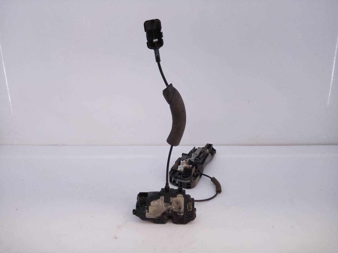 CERRADURA PUERTA DELANTERA DERECHA RENAULT MEGANE III BERLINA 5 P 806060041R / E1-A1-36-1 806060041RE1A1361