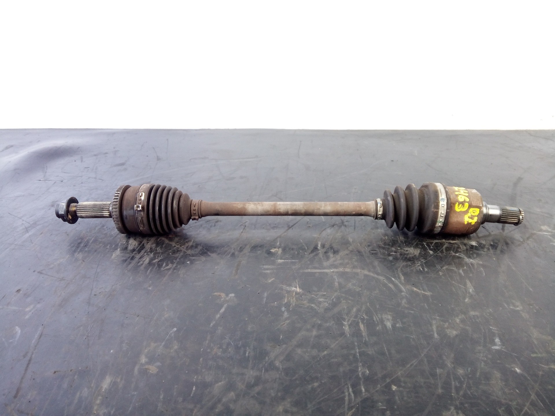 TRANSMISION DELANTERA IZQUIERDA HYUNDAI I20 P1-A6-34 P1A634