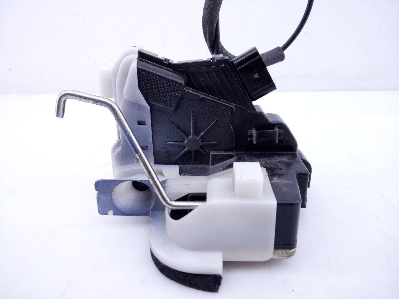 CERRADURA PUERTA DELANTERA DERECHA HYUNDAI I20 81320C8040JKQ / E2-B5-55-1 81320C8040JKQE2B5551 - Vista 3