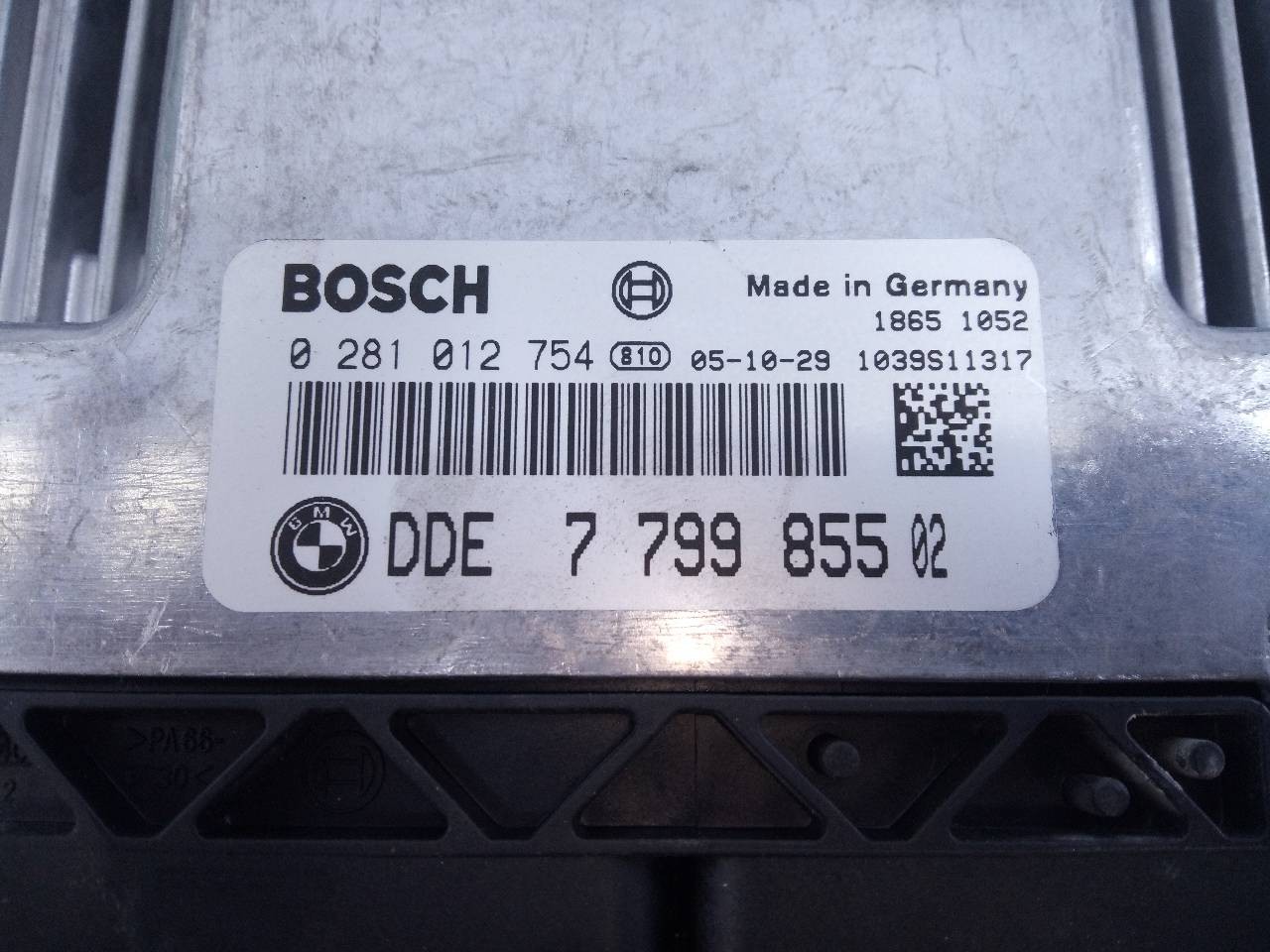 CENTRALITA MOTOR UCE BMW SERIE 3 BERLINA (E90) 779985502 / E3-A2-34-2 / 0281012754 779985502E3A23420281012754 - Vista 2