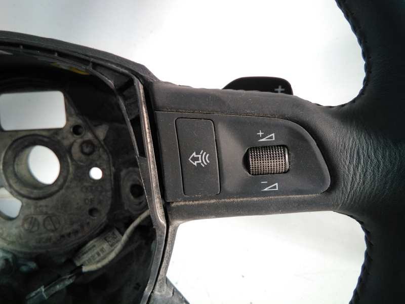 VOLANTE AUDI A6 AVANT (4F2) 61678340C00 / E1-B6-27-2 / 4F0419091AK1KT 61678340C00E1B62724F0419091AK1KT - Vista 3