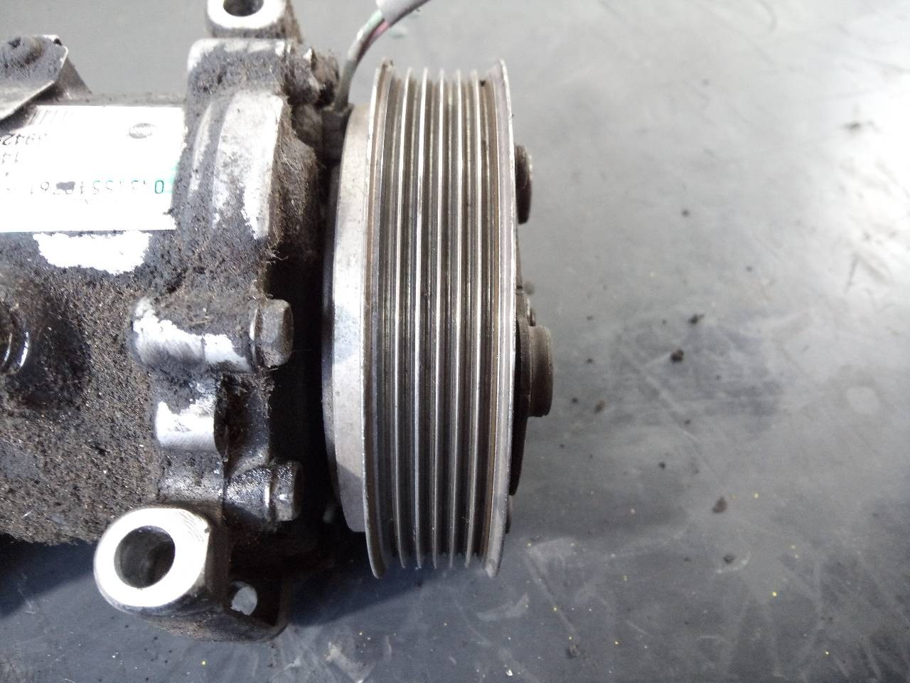 COMPRESOR AIRE ACONDICIONADO MINI MINI (R56) 694250103 / P3-A2-14-1 694250103P3A2141 - Vista 2