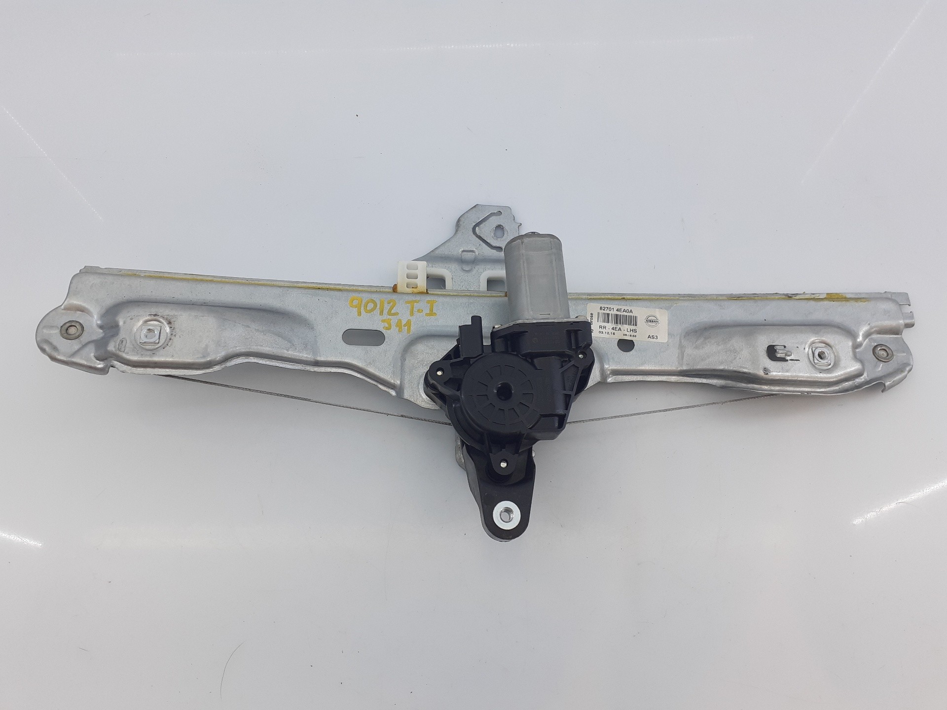 ELEVALUNAS TRASERO IZQUIERDO NISSAN QASHQAI (J11) 827014EA0A / E2-A4-18-1 827014EA0AE2A4181