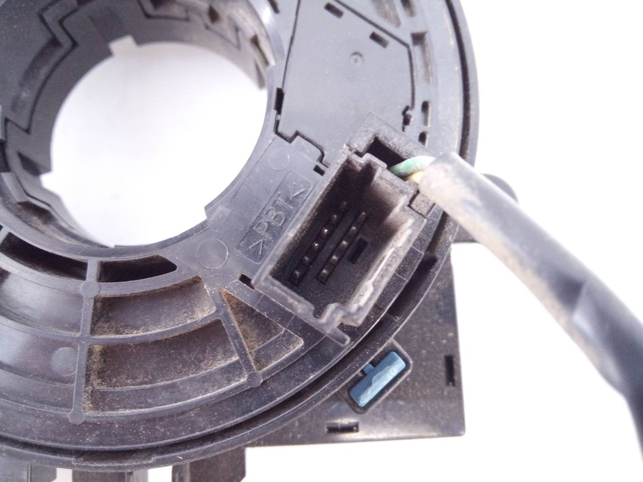 ANILLO AIRBAG NISSAN QASHQAI (J11) 25554AEA0A / E3-B4-31-4 / 9PE1355B 25554AEA0AE3B43149PE1355B - Vista 2