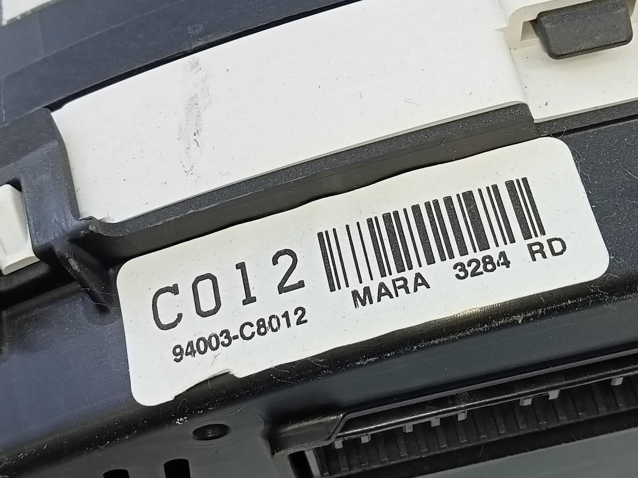 CUADRO INSTRUMENTOS HYUNDAI I20 94003C8012 / E3-A3-44-2 / A2C121583001 94003C8012E3A3442A2C121583001 - Vista 3