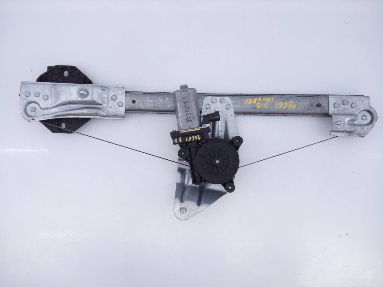 ELEVALUNAS DELANTERO DERECHO DACIA SANDERO 0371001 / E1-A1-24-2 / M13616C00 0371001E1A1242M13616C00