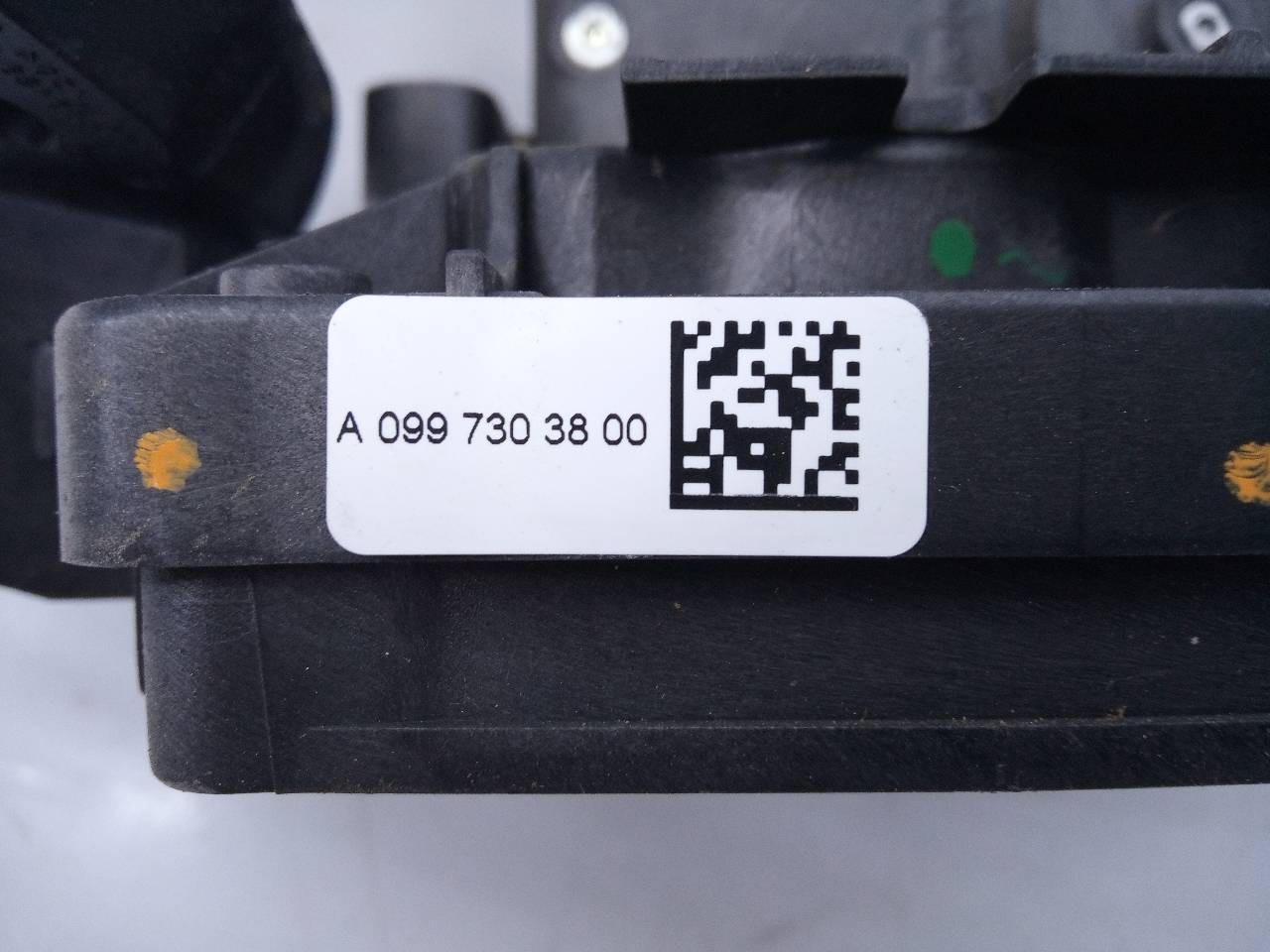 CERRADURA PUERTA TRASERA DERECHA MERCEDES-BENZ CLASE C (W205) FAMILIAR A0997303800 / E1-A2-32-1 A0997303800E1A2321 - Vista 3
