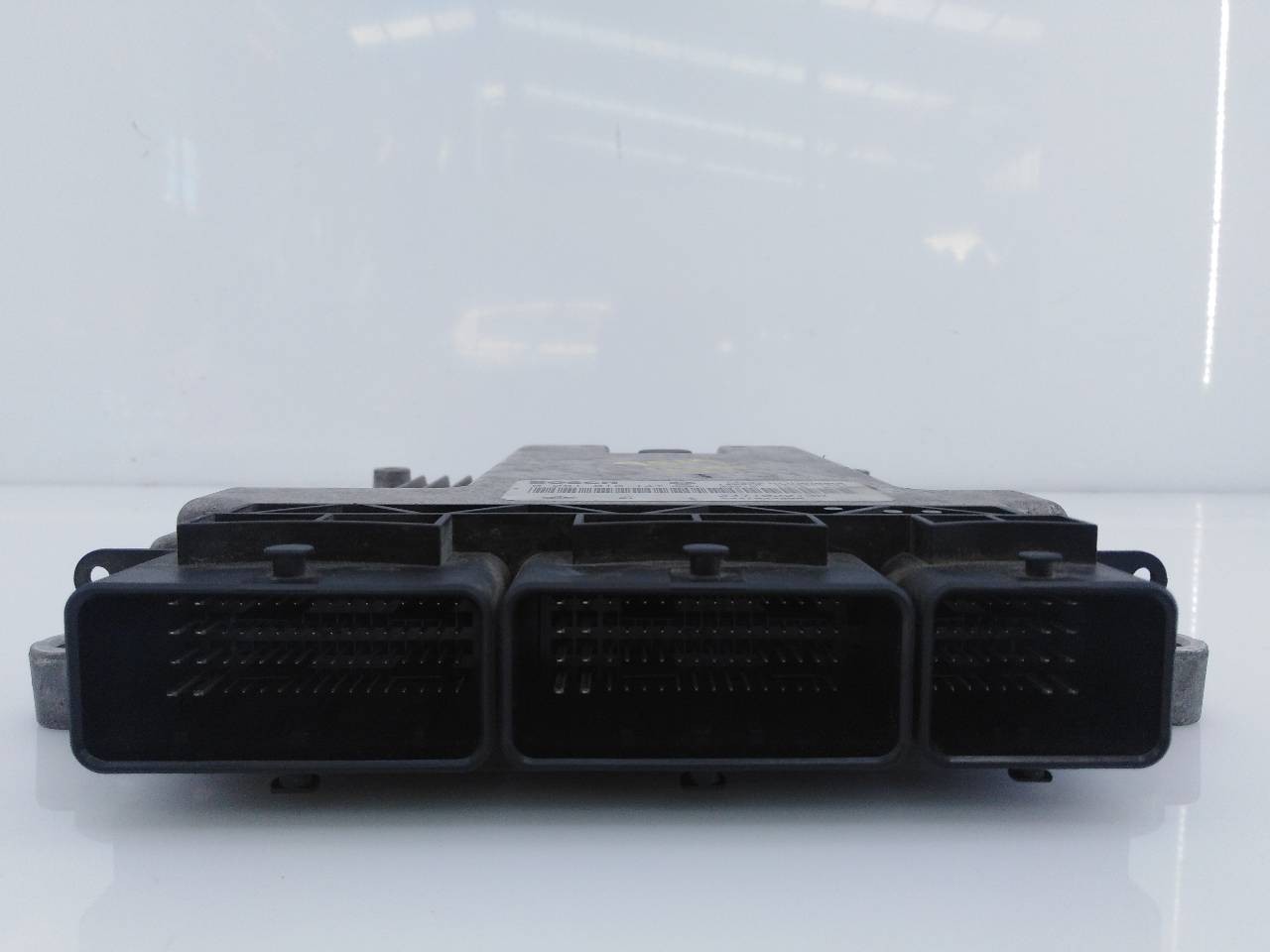 CENTRALITA MOTOR UCE DACIA LODGY 237102213R / E2-A1-35-4 / 0281019147 237102213RE2A13540281019147 - Vista 3